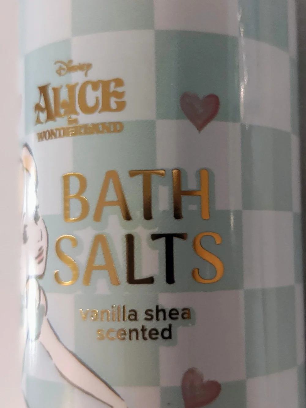 Disney Alice in Wonderland Facial Cleansing Wipes, Bath Salts & Bath Bomb Bundle